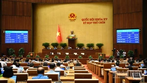 Kết quả biểu quyết thông qua Luật sửa đổi, bổ sung một số điều của Luật Tổ chức Viện Kiểm sát nhân dân. (Ảnh: DUY LINH)