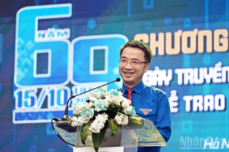 Đồng chí Nguyễn Tường Lâm phát biểu khai mạc buổi lễ. ndo_br_miu-1801.jpg