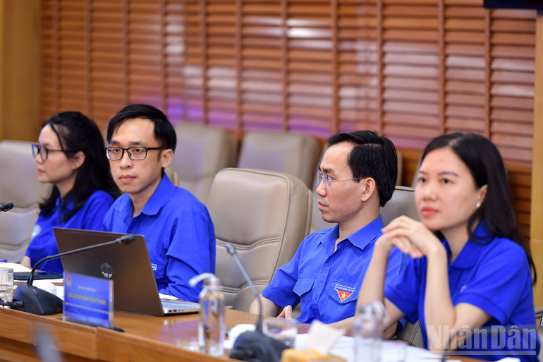 Các đại biểu dự hội nghị. ndo_br_miu-3818.jpg