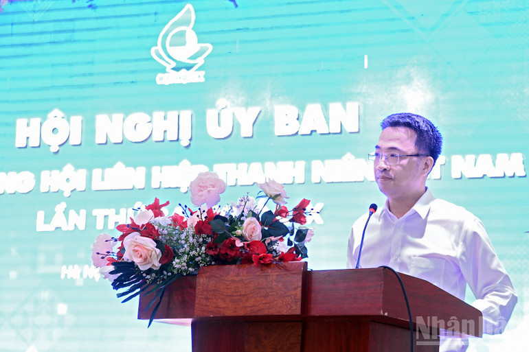 Bí thư Trung ương Đoàn, Chủ tịch Hội Liên hiệp Thanh niên Việt Nam Nguyễn Tường Lâm phát biểu ý kiến tại Hội nghị. ndo_br_dsc-3068.jpg