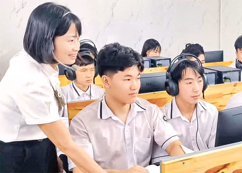 Cơ sở vật chất tại Trường trung học phổ thông tư thục Trần Thị Dung được đầu tư đồng bộ, hiện đại.