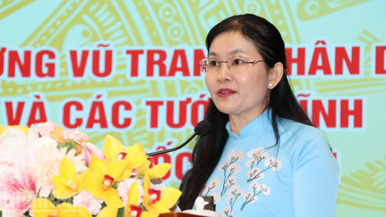 Đồng chí Tôn Ngọc Hạnh phát biểu tại buổi gặp mặt. ndo_bl_12-resize-7978.jpg