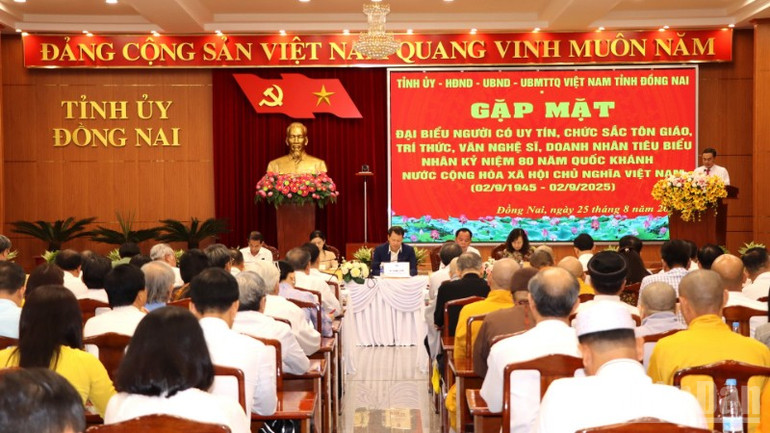 Quang cảnh buổi gặp mặt. ndo_br_7-resize-2257.jpg