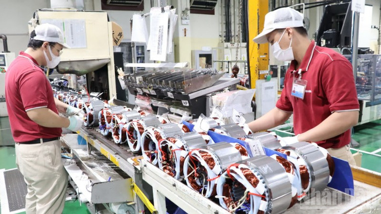 Chỉ số sản xuất công nghiệp Đồng Nai tăng gần 14% trong 8 tháng đầu năm 2025. ndo_br_img-9639-resize-7243.jpg