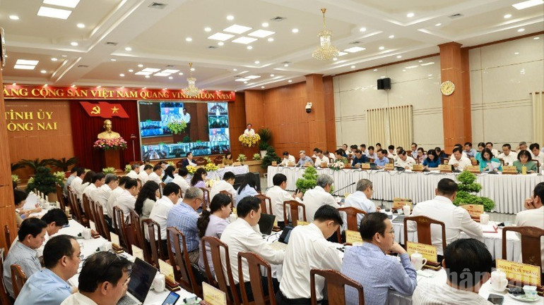 Đây là hội nghị Ban Chấp hành Đảng bộ tỉnh Đồng Nai đầu tiên sau hợp nhất. ndo_br_2h6a9616-resize-2958.jpg