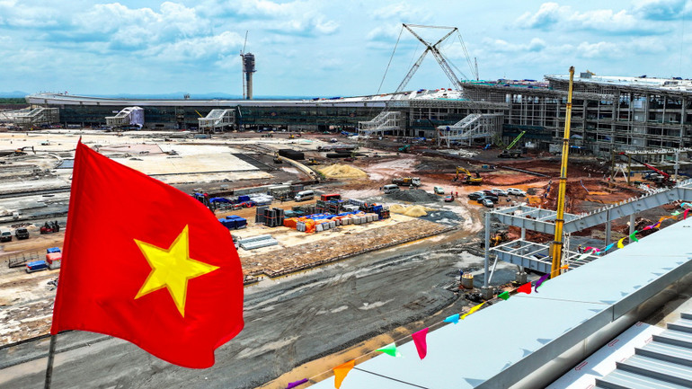 Sân bay Long Thành dự kiến cơ bản hoàn thành cuối năm 2026 và đưa vào khai thác trong năm 2026. dji-20250828110430-0084-d-resize.jpg