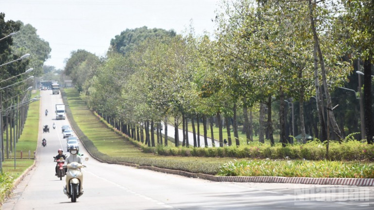 Đường giao thông trong Khu công nghiệp Amata, nơi được chọn thí điểm xây dựng khu công nghiệp sinh thái của cả nước. ndo_br_dsc-8484-resize-189.jpg