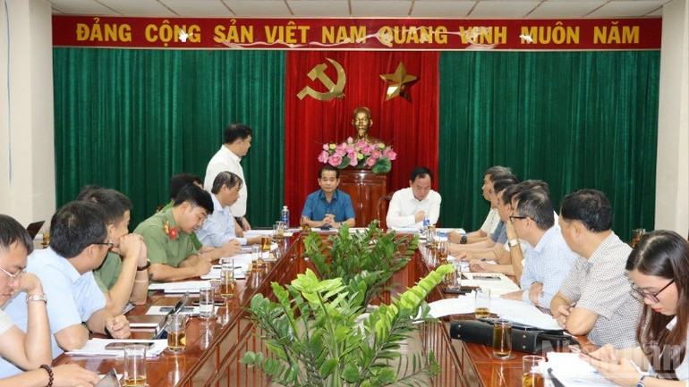 Quang cảnh buổi làm việc. ndo_br_1-resize-4230.jpg
