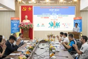 Quang cảnh buổi họp báo. (Ảnh: SƠN TÙNG)