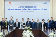 Tập đoàn Vingroup và Tổng Công ty Đường sắt Việt Nam (VNR) đã ký kết biên bản ghi nhớ hợp tác về thúc đẩy chuyển đổi xanh toàn diện. 