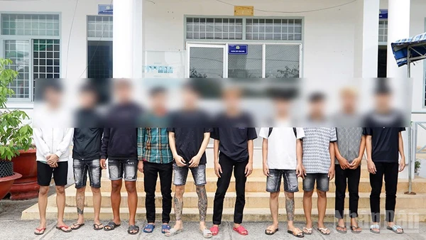 Các đối tượng liên quan tại cơ quan Công an.