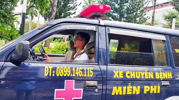 Lê Hoài Nhân thường xuyên nắm thông tin để kịp lên đường chuyển bệnh nhân miễn phí.