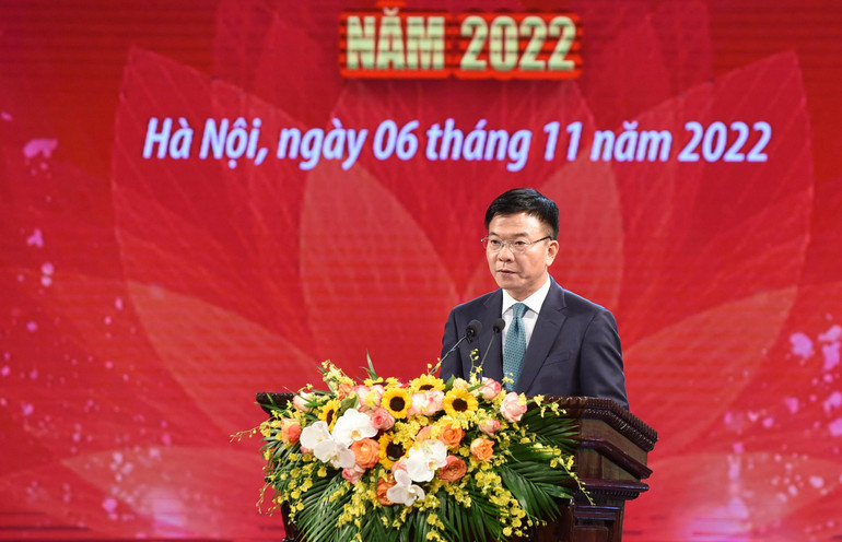 Bộ trưởng Tư pháp Lê Thành Long phát biểu khai mạc chương trình.