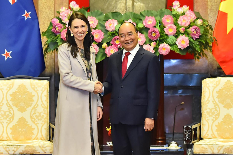 Chủ tịch nước Nguyễn Xuân Phúc và Thủ tướng New Zealand Jacinda Ardern tại buổi tiếp.
