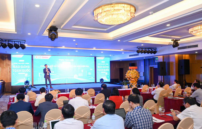 Quang cảnh buổi hội thảo.