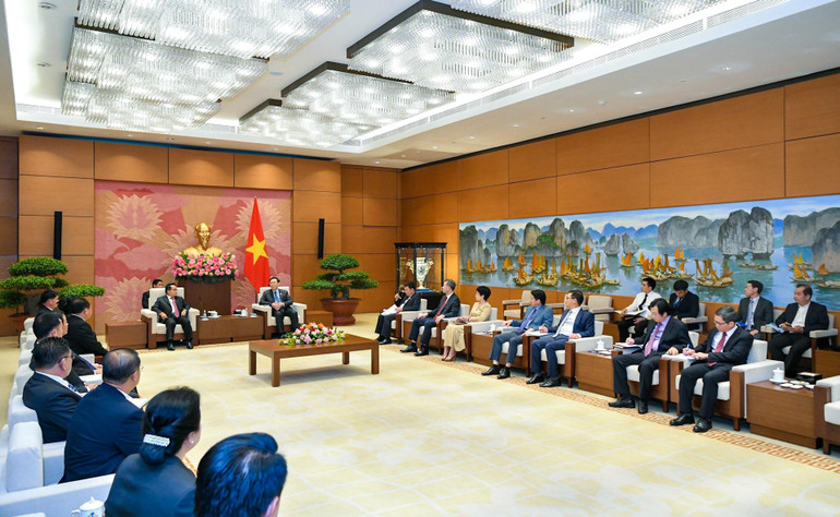 Quang cảnh buổi tiếp tại Nhà Quốc hội.