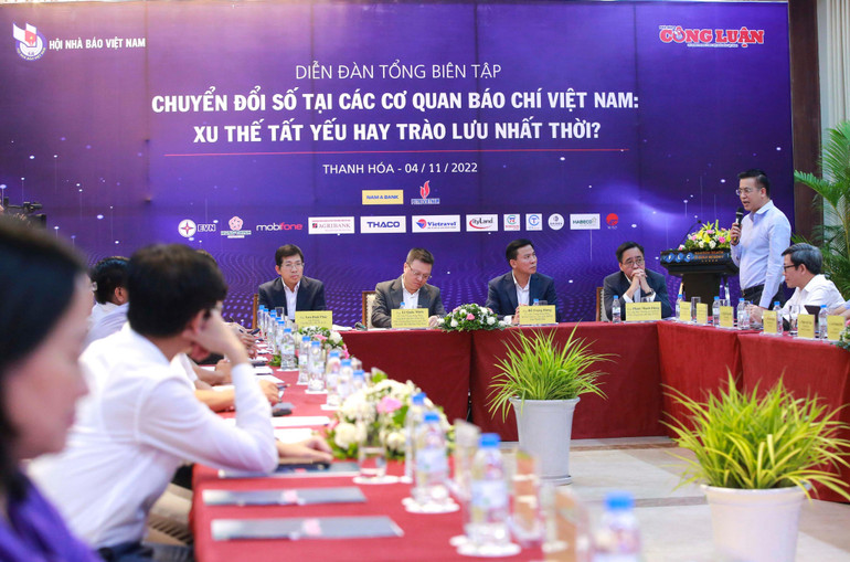 Ông Lê Quang Minh, Tổng Giám đốc Truyền hình Quốc hội cho rằng: Vướng mắc lớn nhất hiện nay của chuyển đổi số báo chí là kinh phí khi hiện nay hầu hết các báo đều khó khăn.