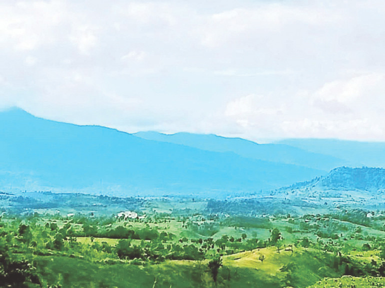 Toàn cảnh xã Ba Tầng hôm nay.