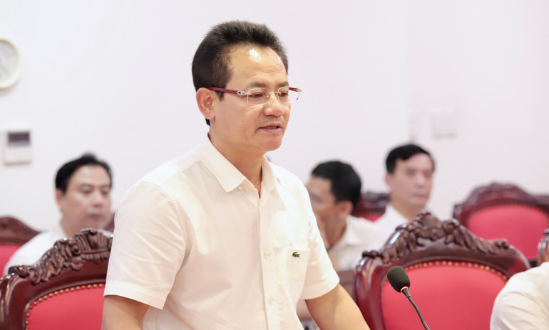 Tổng Giám đốc Công ty Điện lực miền Bắc Nguyễn Đức Thiện phát biểu tại buổi làm việc.