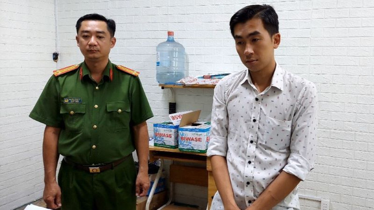 Tôn Lâm Sỹ bị khởi tố, bắt tạm giam để điều tra về hành vi "Lừa đảo chiếm đoạt tài sản".