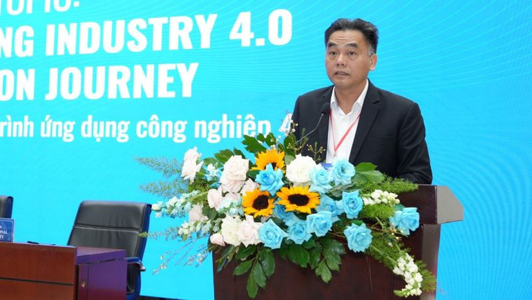 Phó Chủ tịch Ủy ban nhân dân tỉnh Bình Dương Nguyễn Lộc Hà phát biểu ý kiến tại hội thảo.