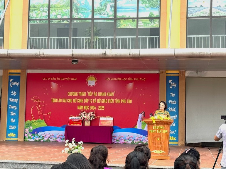 Bà Nguyễn Thị Thanh Tâm phát biểu tại sự kiện.