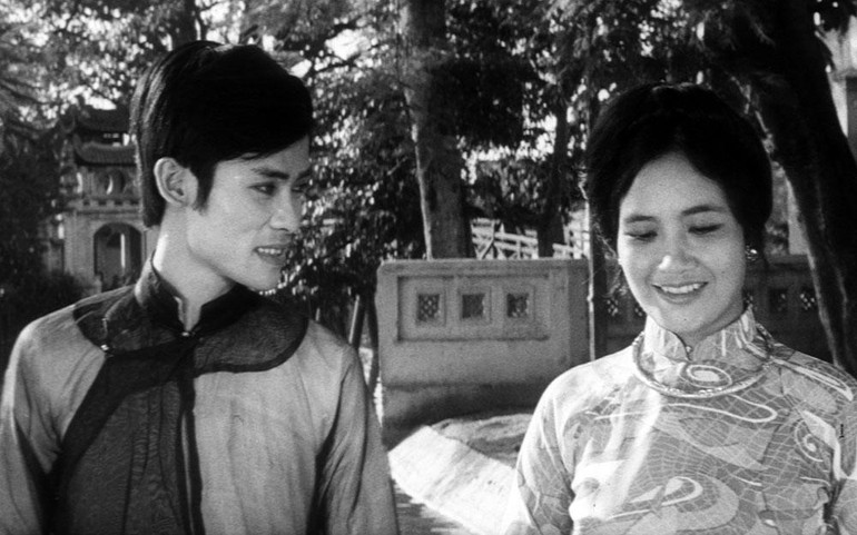 Cảnh trong phim "Sao Tháng Tám". (Ảnh: Viện Phim Việt Nam cung cấp)