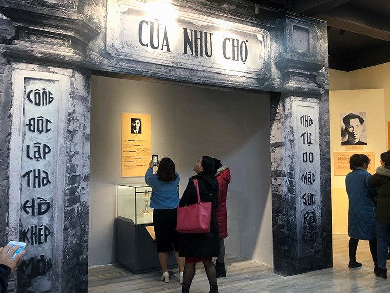 Tái hiện căn nhà của đồng chí Ngô Gia Tự. Tái hiện căn nhà của đồng chí Ngô Gia Tự.