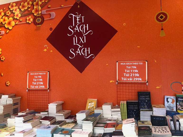 Chương trình "Tết sách, lì xì sách" của Thái Hà Books.