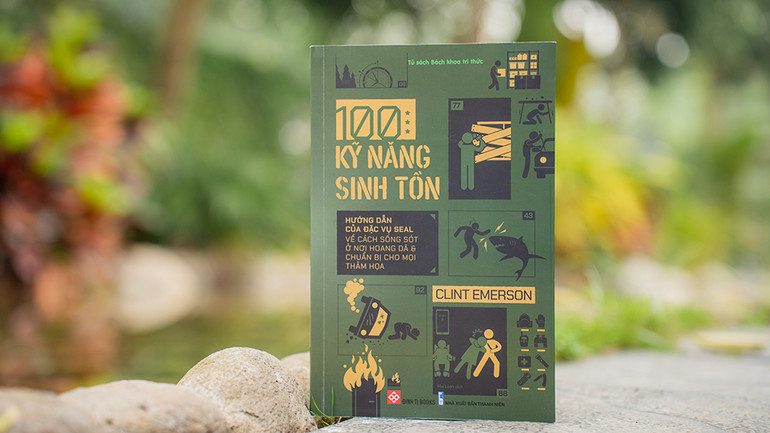Bộ sách “100 kỹ năng sinh tồn”. Bộ sách “100 kỹ năng sinh tồn”.