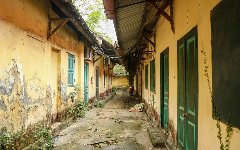 Hạ tầng xuống cấp nghiêm trọng.