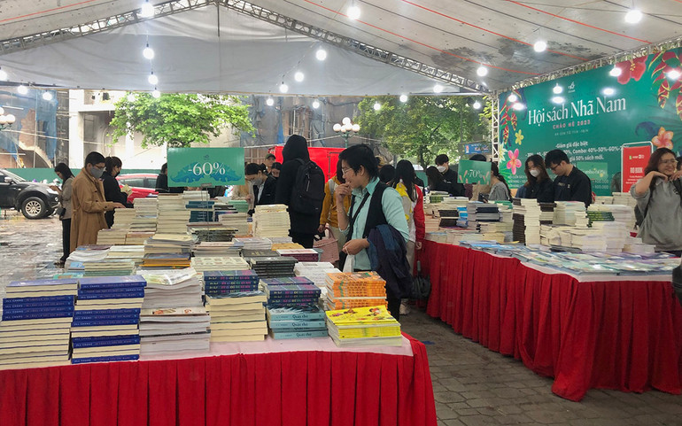 Hội sách Chào hè của Nhã Nam.