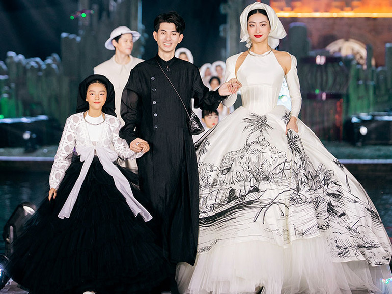 Nhà thiết kế Minh Công giới thiệu bộ sưu tập "Kinh kỳ".