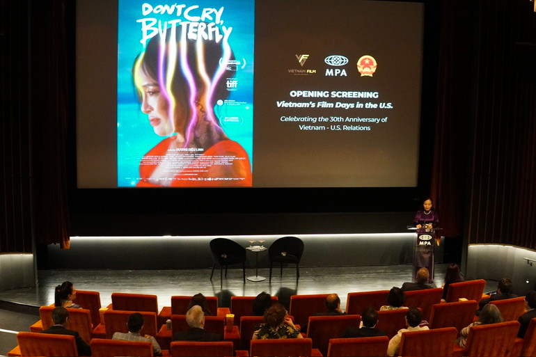 Buổi công chiếu đặc biệt bộ phim "Mưa trên cánh bướm" của đạo diễn Dương Diệu Linh.