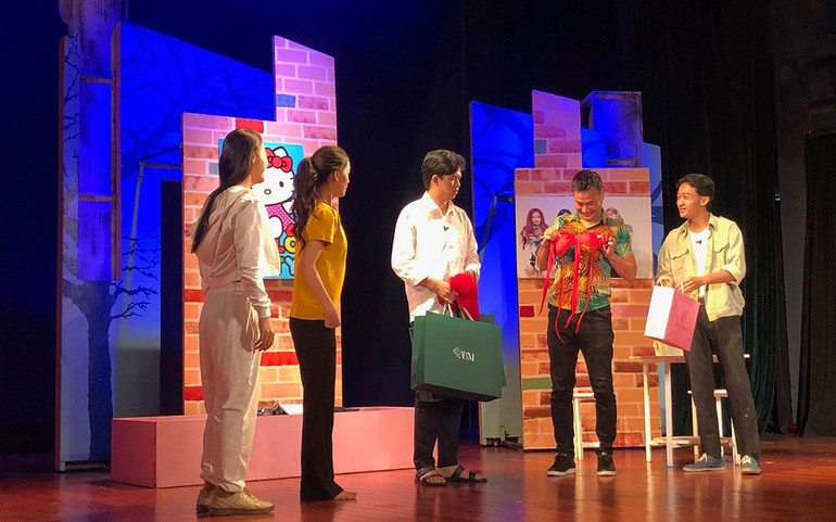 Một cảnh trong vở kịch.