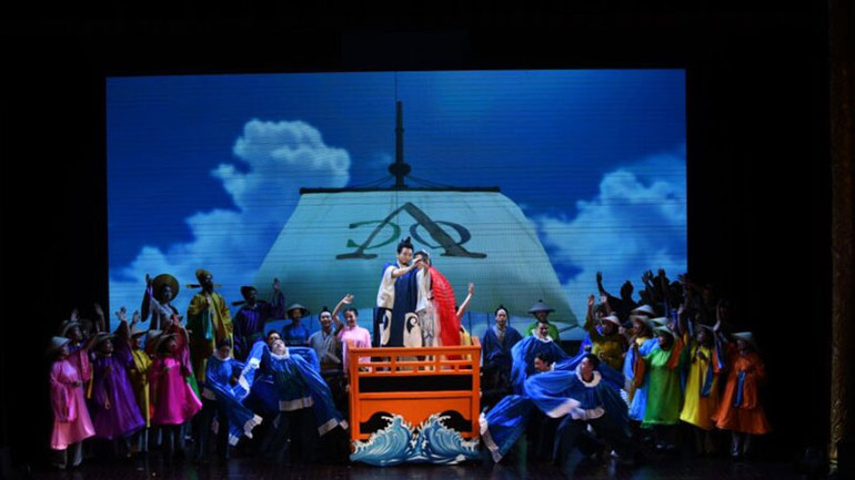 Các nghệ sĩ Việt Nam và Nhật Bản trong vở diễn.