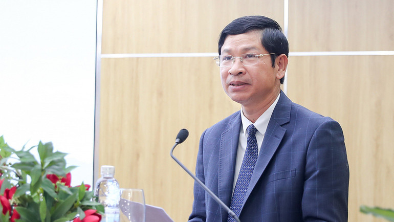 Thứ trưởng Hồ An Phong phát biểu tại buổi họp báo.