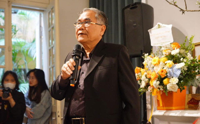 Tác giả Nguyễn Thái Long tại buổi ra mắt sách. Tác giả Nguyễn Thái Long tại buổi ra mắt sách.