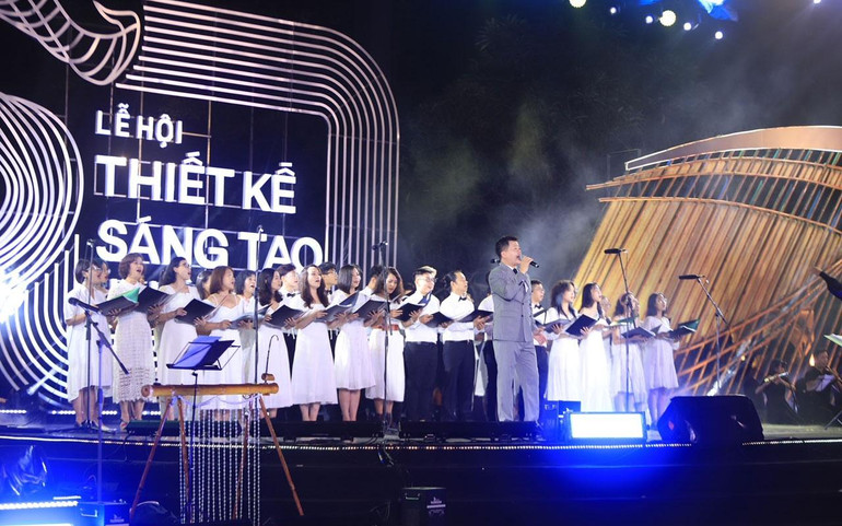 Chương trình nghệ thuật trong lễ khai mạc.