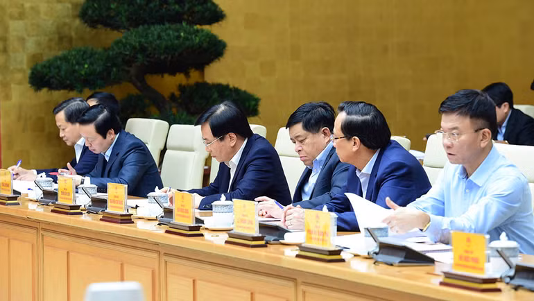 Các đại biểu tham dự Phiên họp.