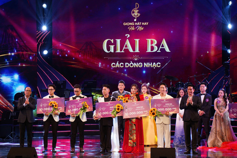 Các thí sinh giành giải Ba cuộc thi.