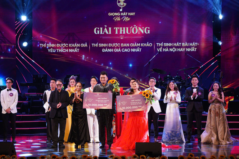 Các thí sinh Lưu Thị Hương Thảo và Mai Nguyễn Anh.