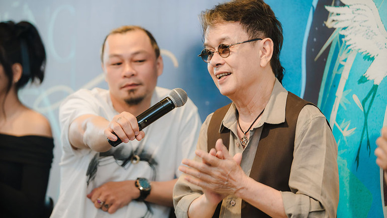 Nhạc sĩ Đức Huy trình bày một ca khúc chưa công bố của ông.