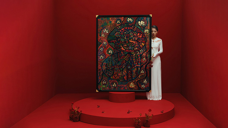 CAT và bức "Ban trắng mẹ trồng". CAT và bức "Ban trắng mẹ trồng".