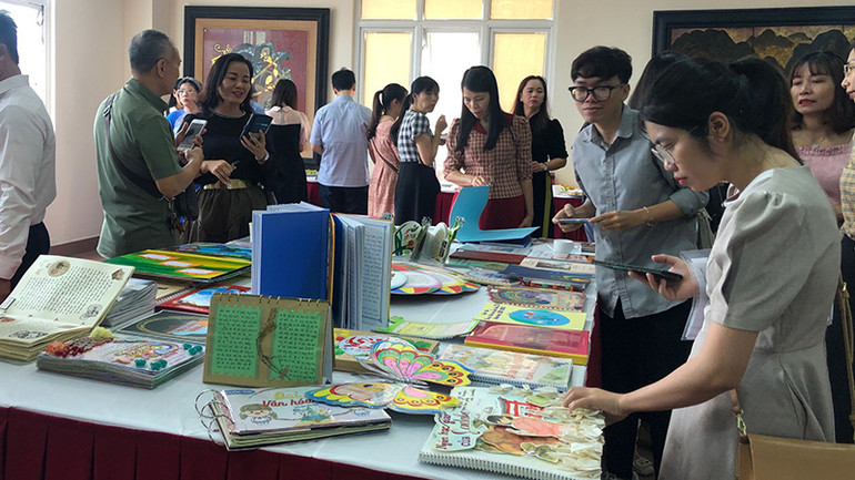 Giới thiệu các bài thi đoạt giải Đại sứ Văn hóa đọc qua nhiều năm.