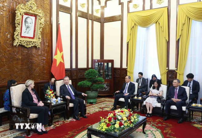 Quang cảnh buổi tiếp.