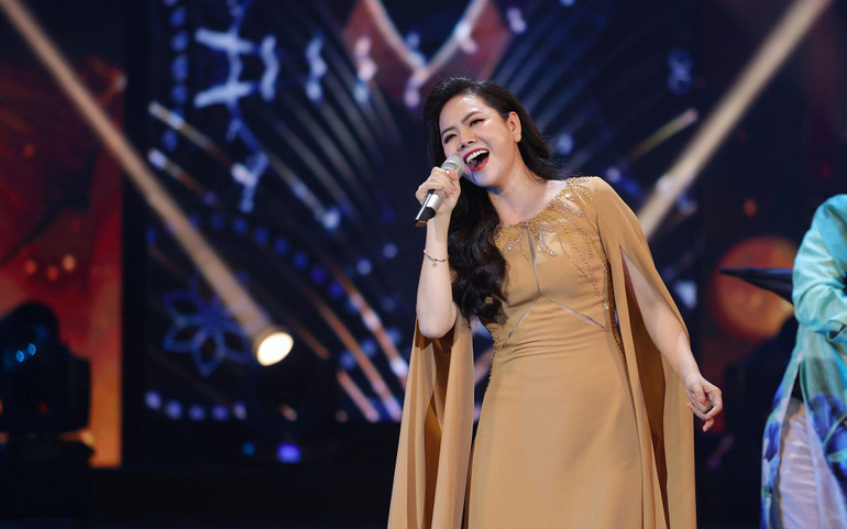 Lương Nguyệt Anh tỏa sáng trong liveshow.