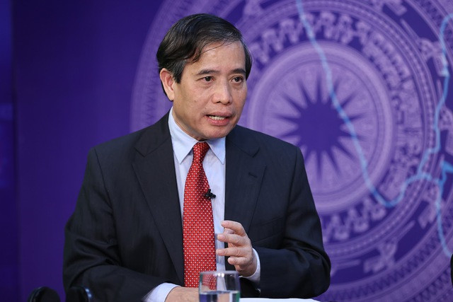 TS Vũ Minh Khương, giảng viên Trường Chính sách công Lý Quang Diệu Singapore.