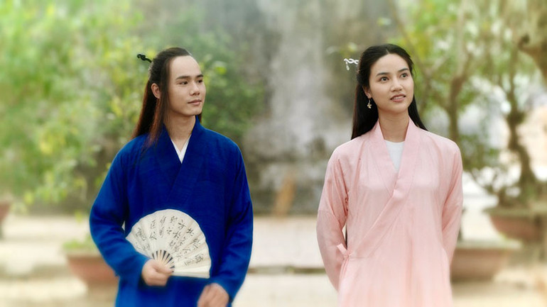 Anh Đào và Nguyễn Văn Toản vai Đặng Trần Côn trong phim.