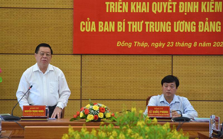 Đồng chí Nguyễn Trọng Nghĩa, Bí thư Trung ương Đảng, Trưởng Ban Tuyên giáo Trung ương phát biểu chỉ đạo tại buổi làm việc.